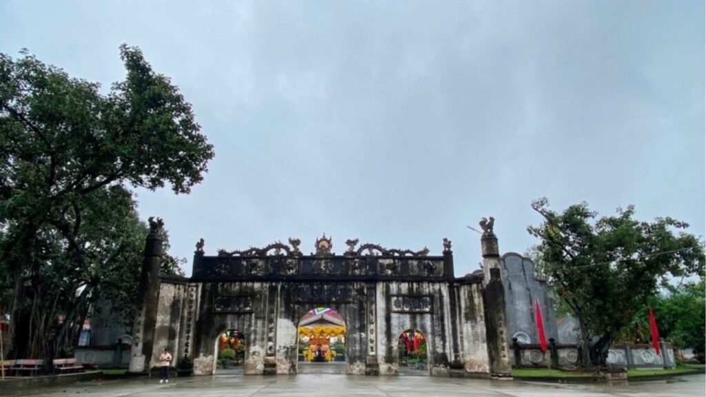 Vạn Kiếp là căn cứ quân sự gắn với Trần Hưng Đạo
